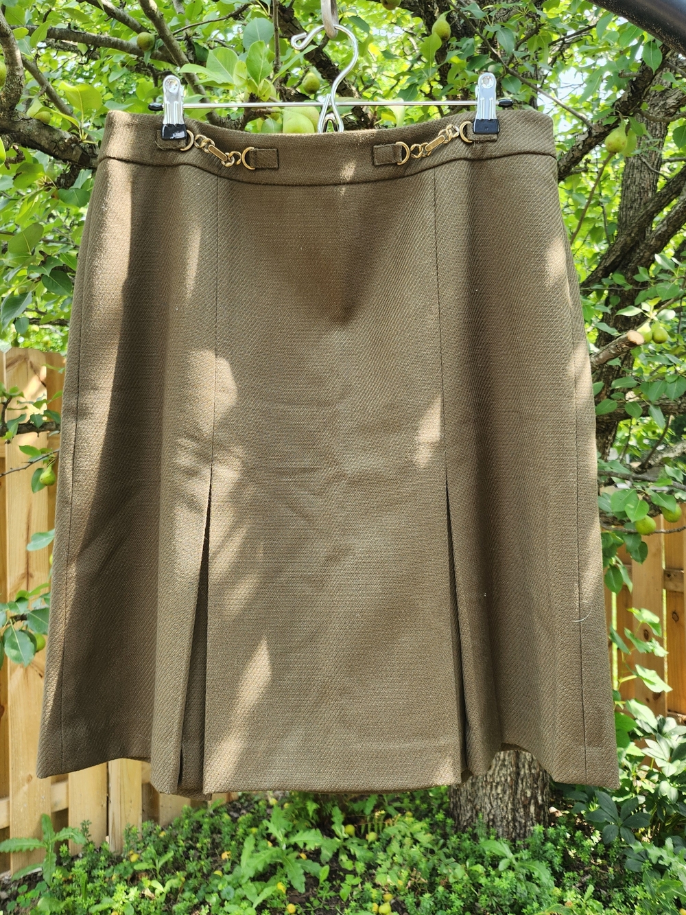 Talbots Sz 12 Olive Pleated A-Line Skirt with Gold Chain